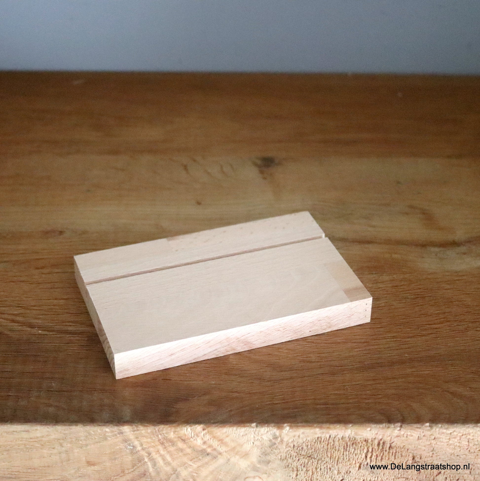 Beuken houten fotohouder voor kaarten en foto’s op tafel